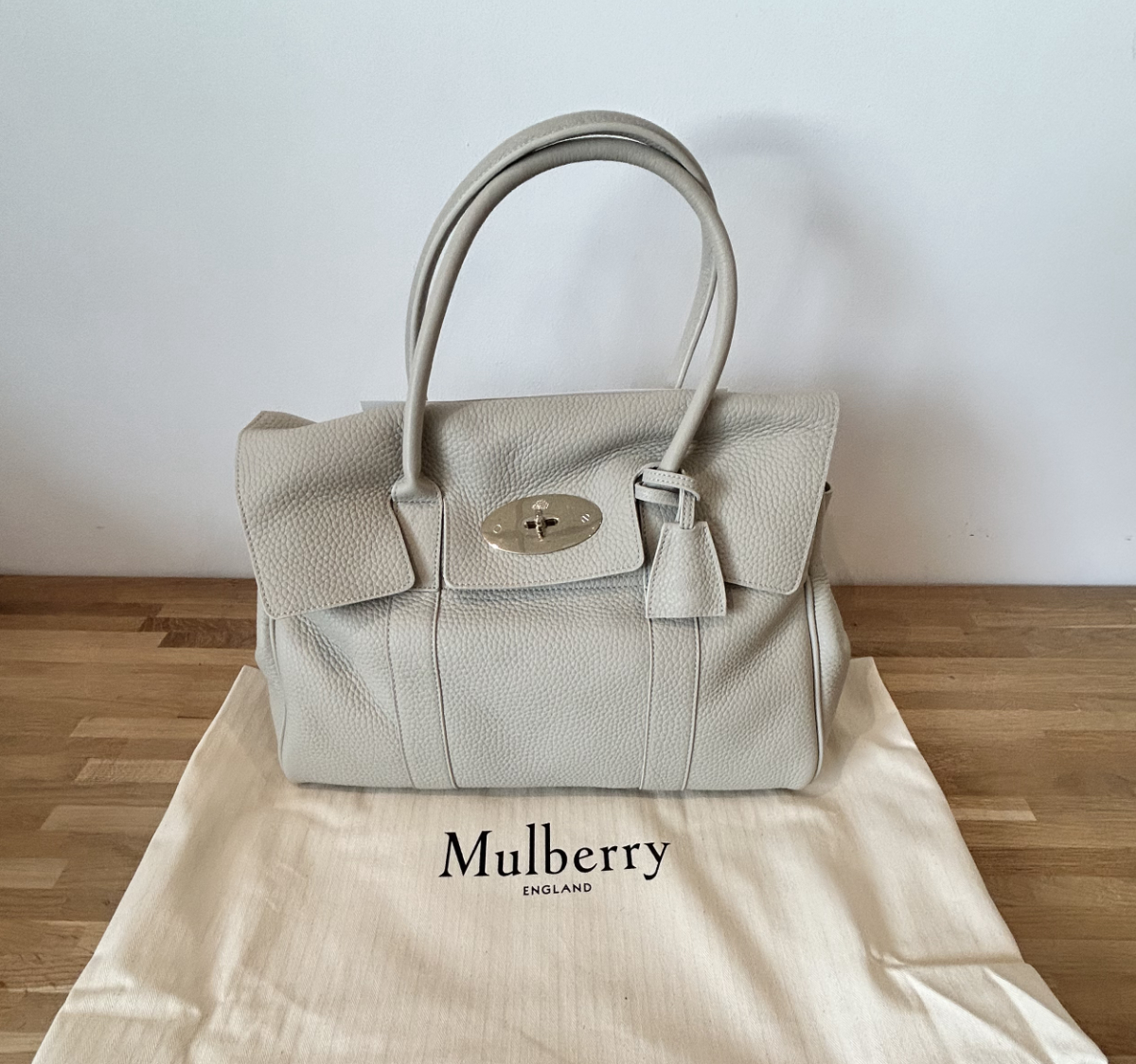 Mulberry Bayswater Heavy Grain Leather Handbag In Chalk